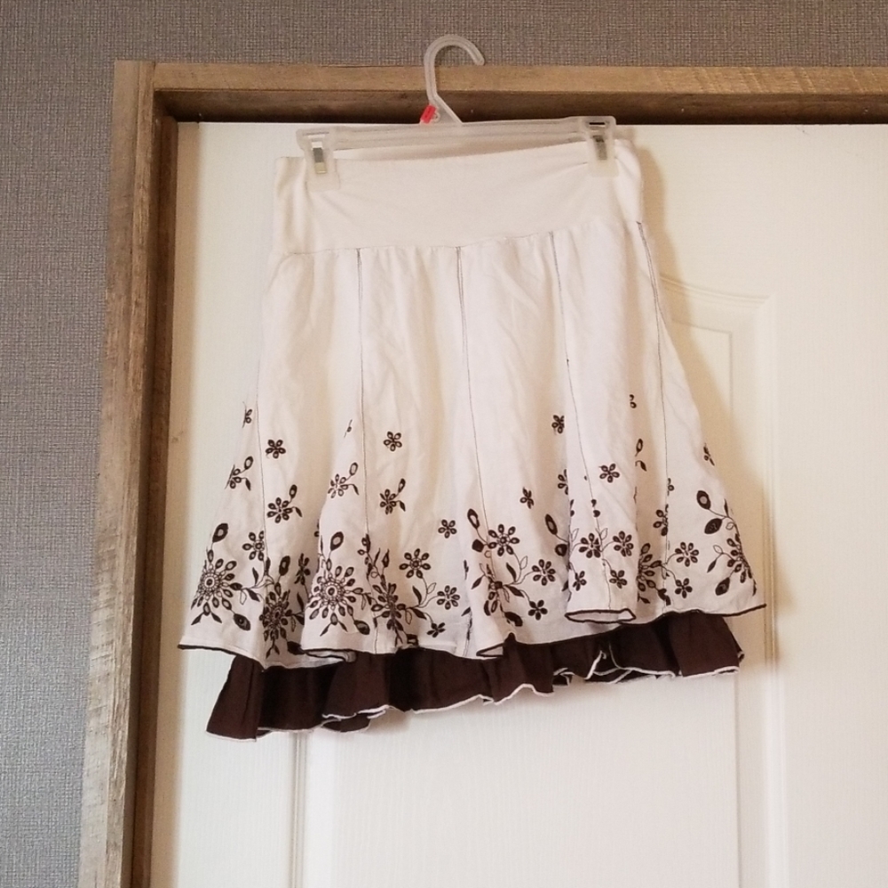 Short skirt